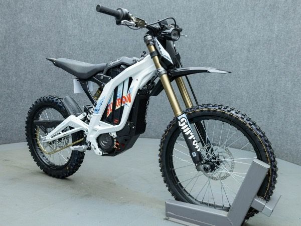 2025 Surron  Light Bee X